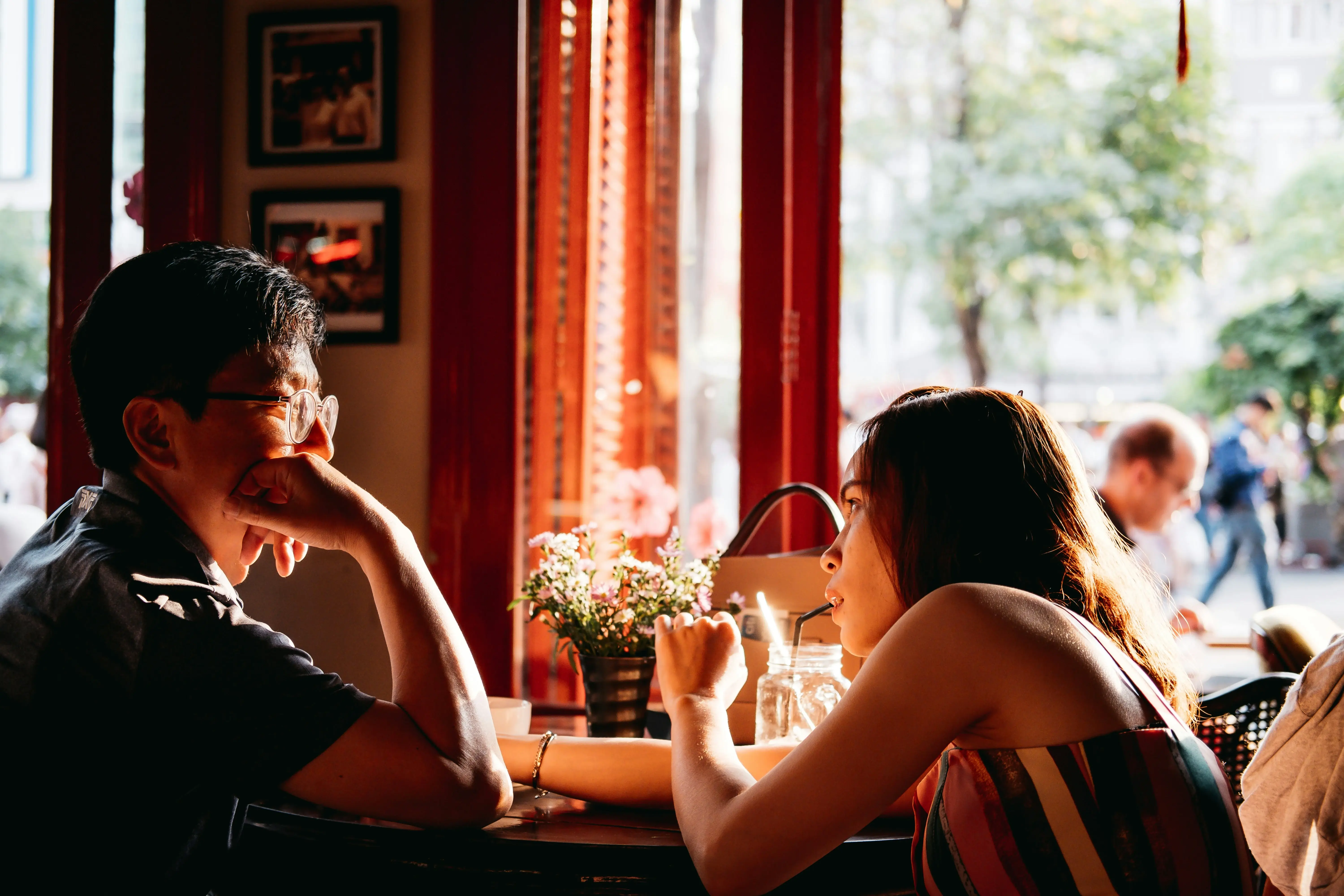 Restaurant Date Image